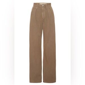 AMO Sheryl Trouser in Coffee NWT. Size 25.